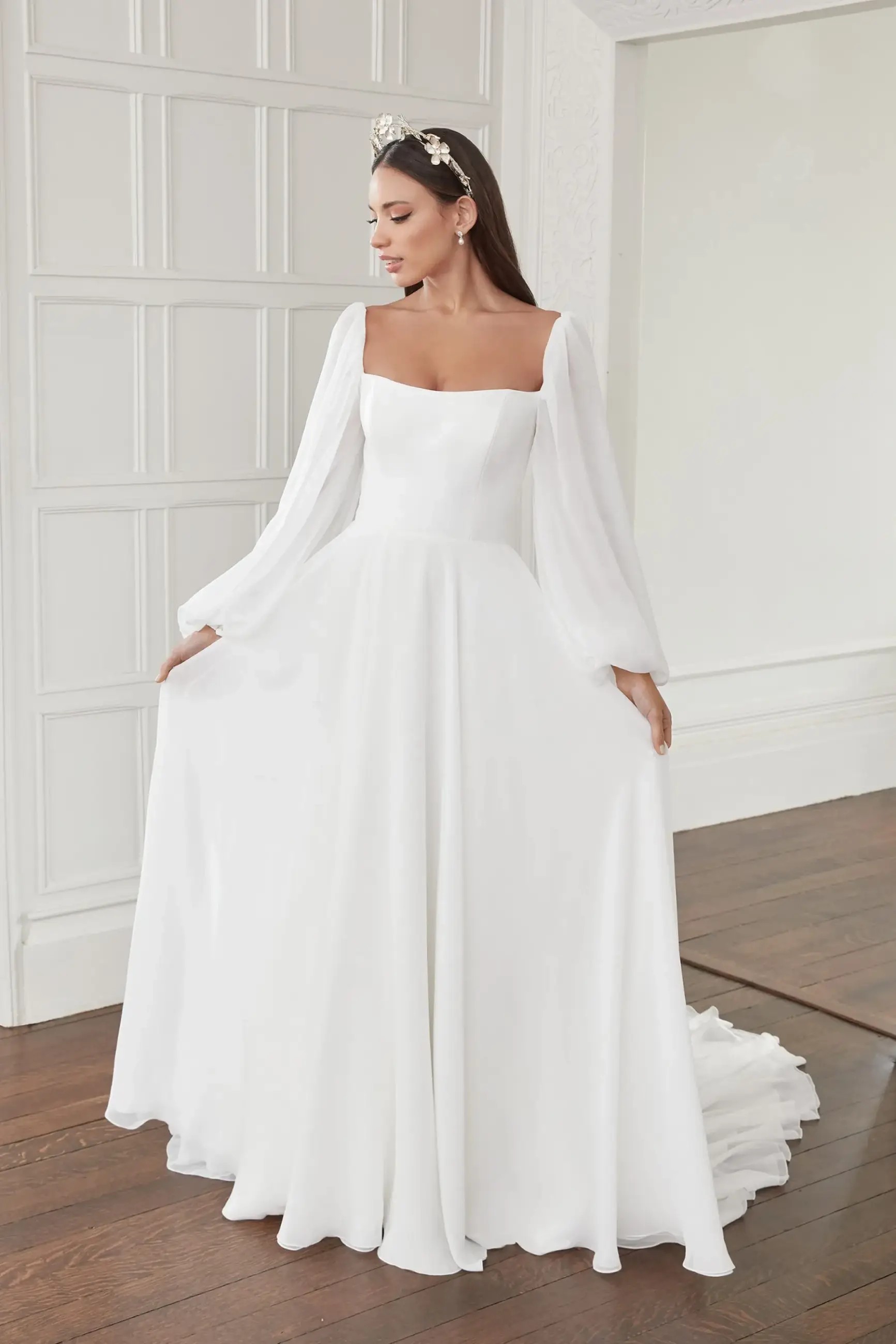 Minimalistic Chic: Bridal Trends at Samila&#39;s Bridal Image